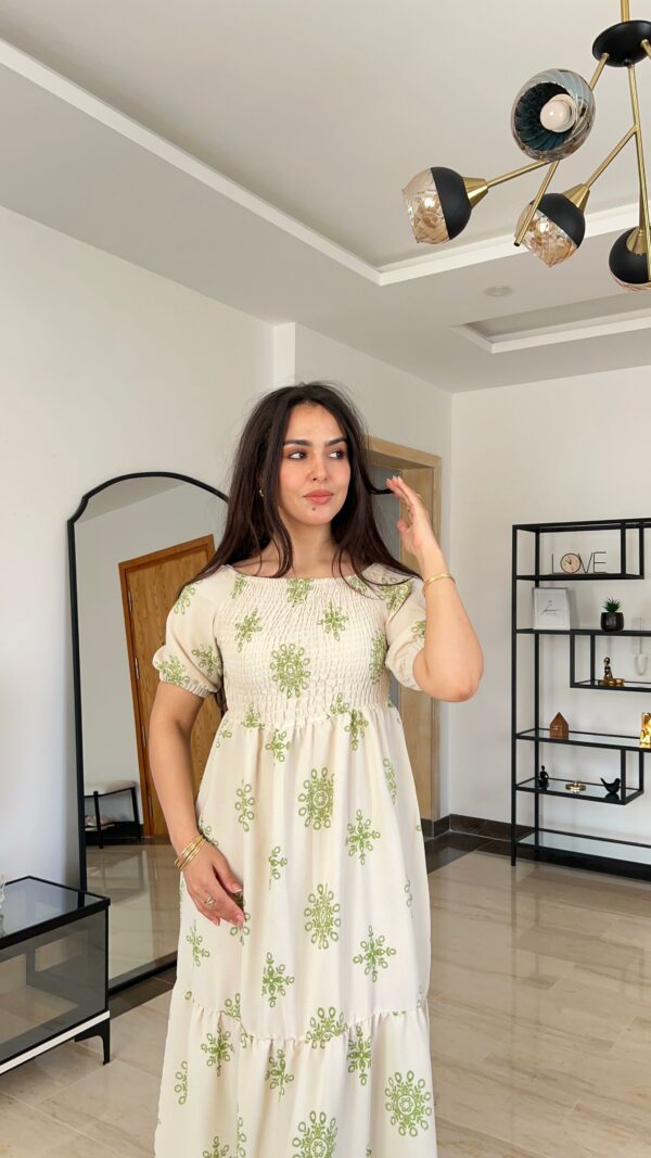 6ef6ad71-ef25-448f-b3dc-d271519695ce Robe Yasmine