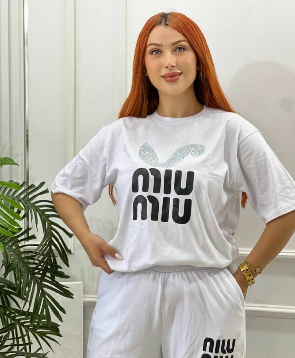 Tenu Miu Miu